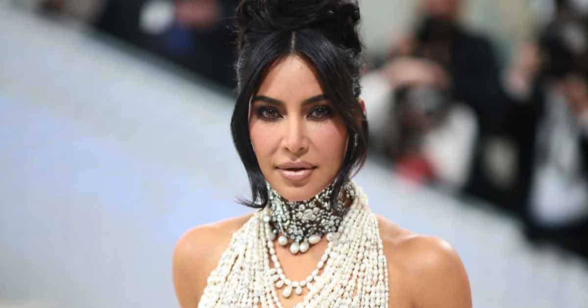 Kim Kardashian de American Horror Story confirma que está trabajando con un entrenador de actuación para prepararse para la serie