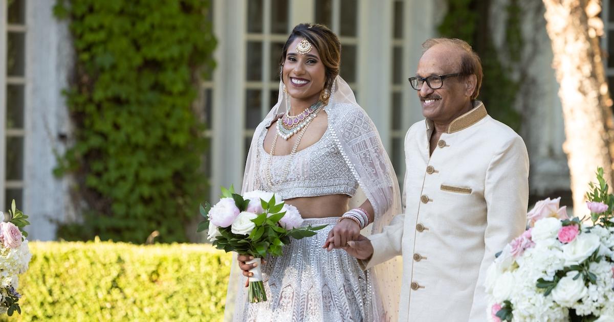 La alumna de ‘Love Is Blind’ Deepti Vempati revela un nuevo romance