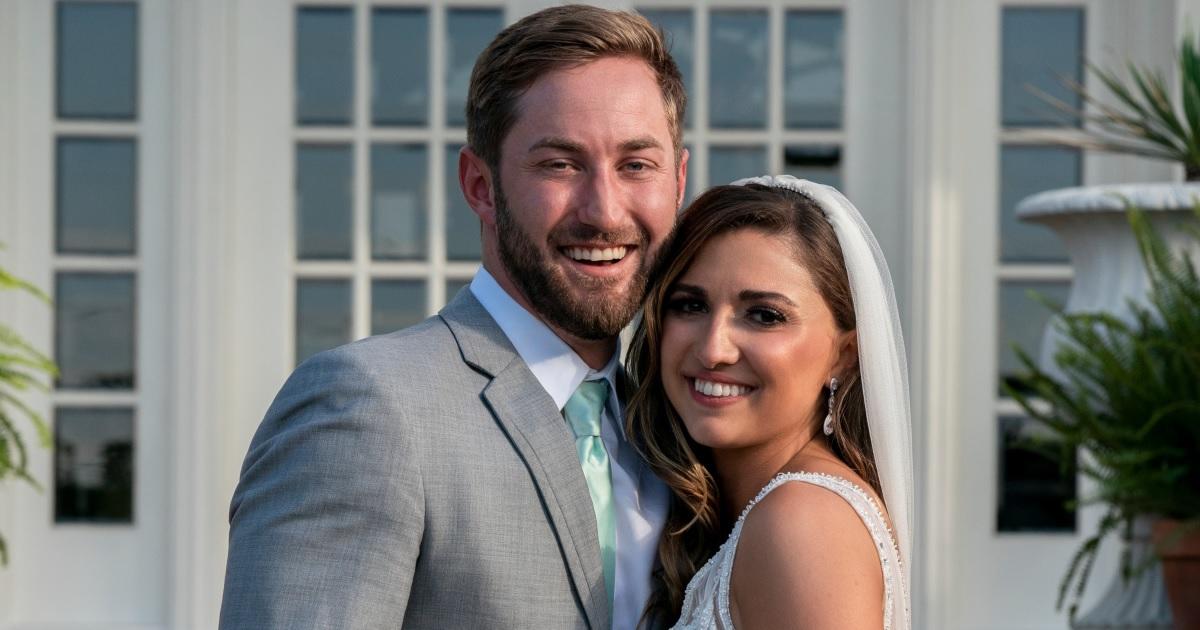 La estrella de ‘Love Is Blind’ Colleen Reed dice que todavía no vive con su esposo Matt Bolton