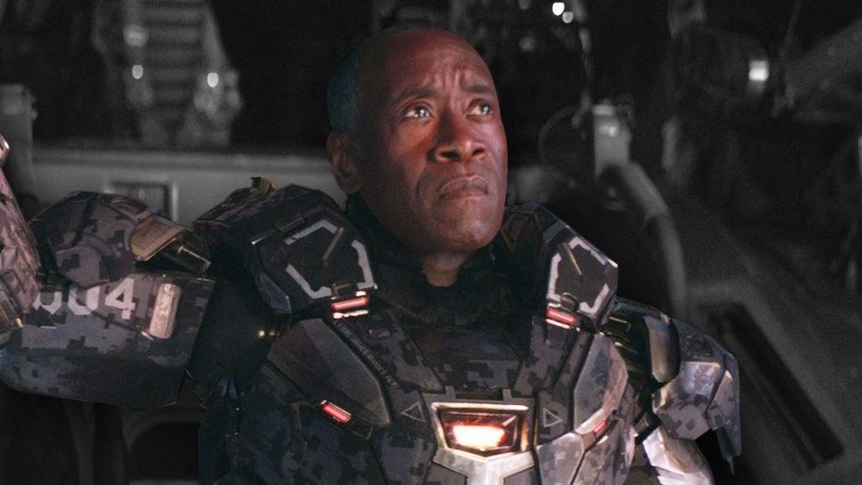 La estrella de Secret Invasion, Don Cheadle, se burla del futuro MCU de War Machine en Armor Wars