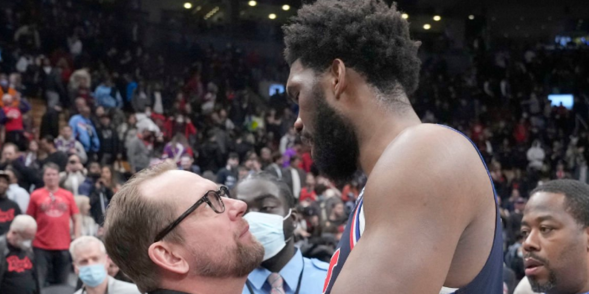 La llegada de Nick Nurse desata las mofas a los Sixers: "¿Cuánto durará Embiid?"