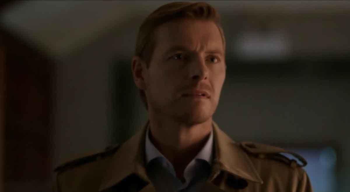 The Flash: Grant Gustin se burla del regreso de la gran serie de Rick Cosnett