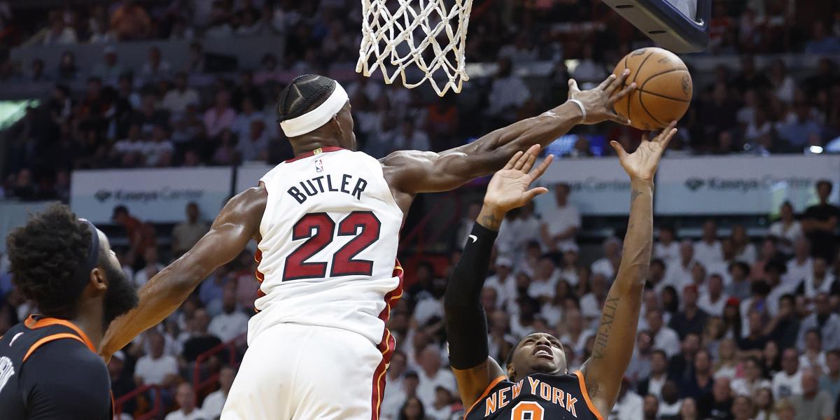 Lo de Butler es tremendo: también mete tapones salvajes como este