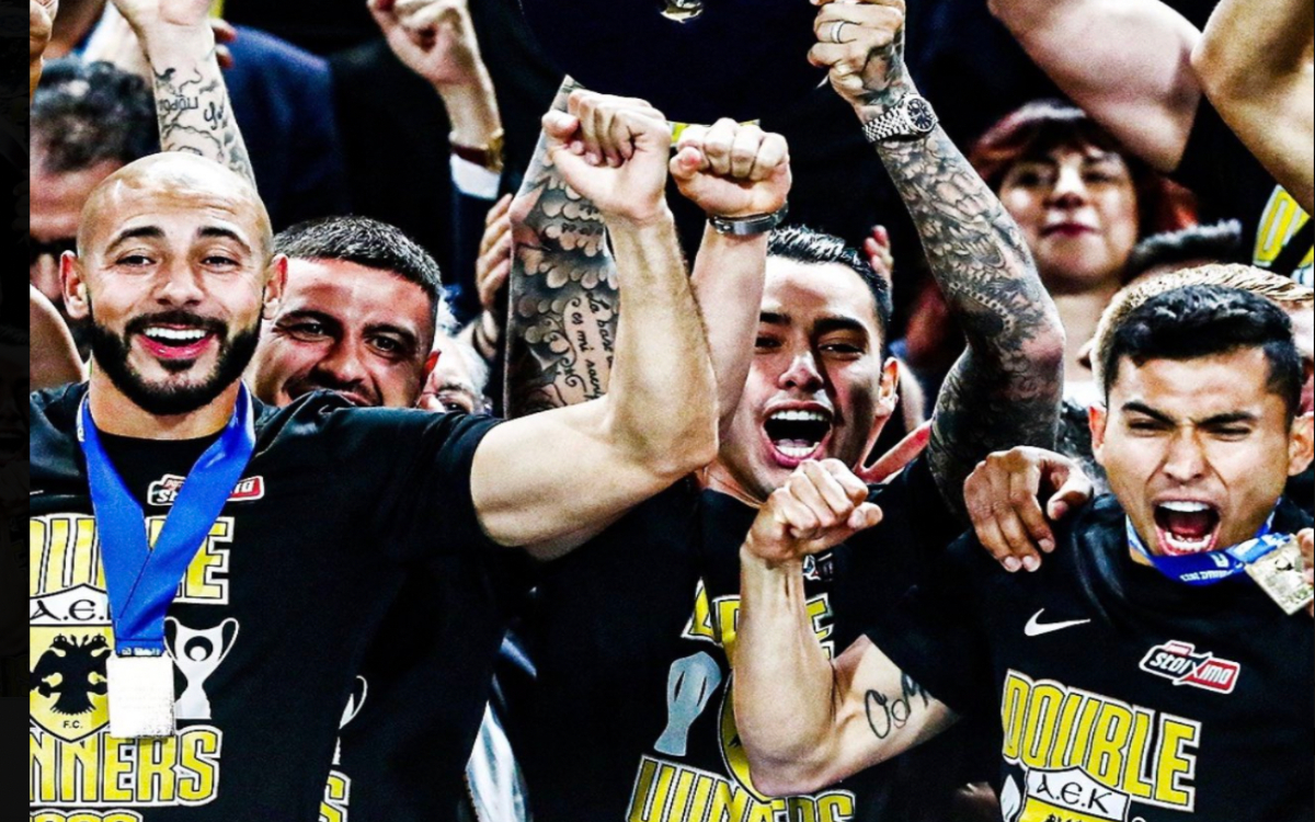 Logra AEK Atenas, con Orbelín Pineda, el doblete en Grecia | Video