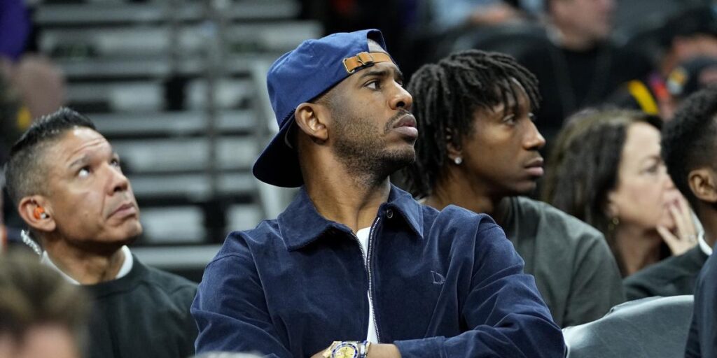 Los Phoenix Suns ya piensan en traspasar a Chris Paul y Deandre Ayton