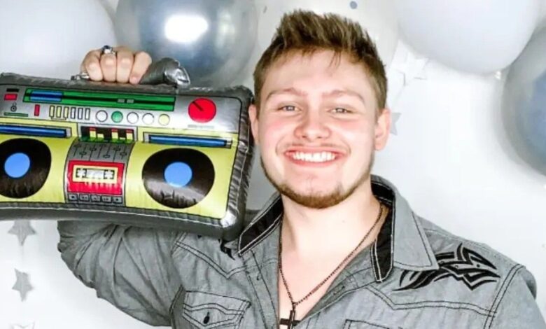 American Idol finalist Zachariah Smith