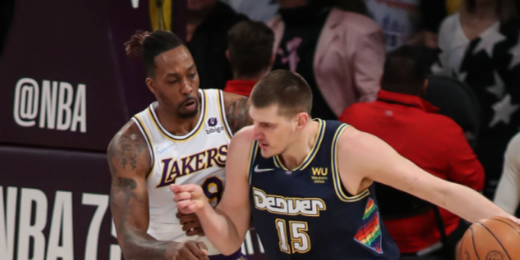 Los delirios de Dwight Howard: ¡se autoproclama mejor que Jokic!