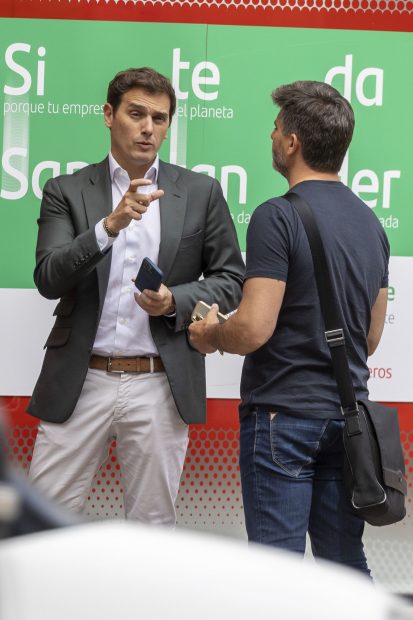 Albert Rivera y Toño Sanchís en Madrid / Gtres