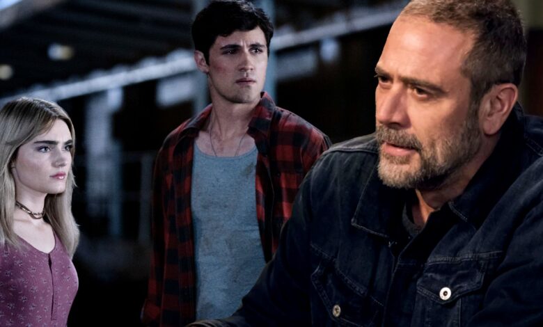 John and Mary Winchester in the Winchesters with Jeffrey Dean Morgan's John Winchester in Supernatural