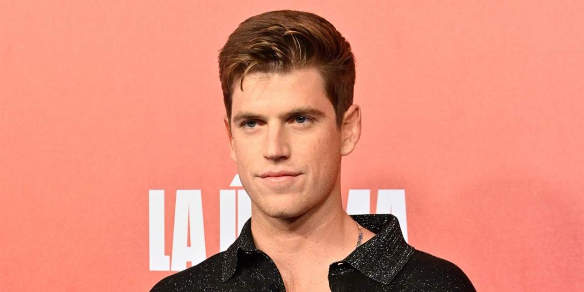 Miguel Bernardeau responde así sobre su nueva ilusión, la surfista Violeta Sánchez