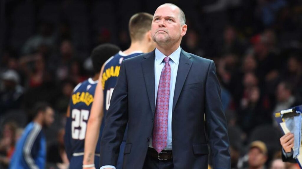 Mike Malone se queda a gusto después de poner el 2-0