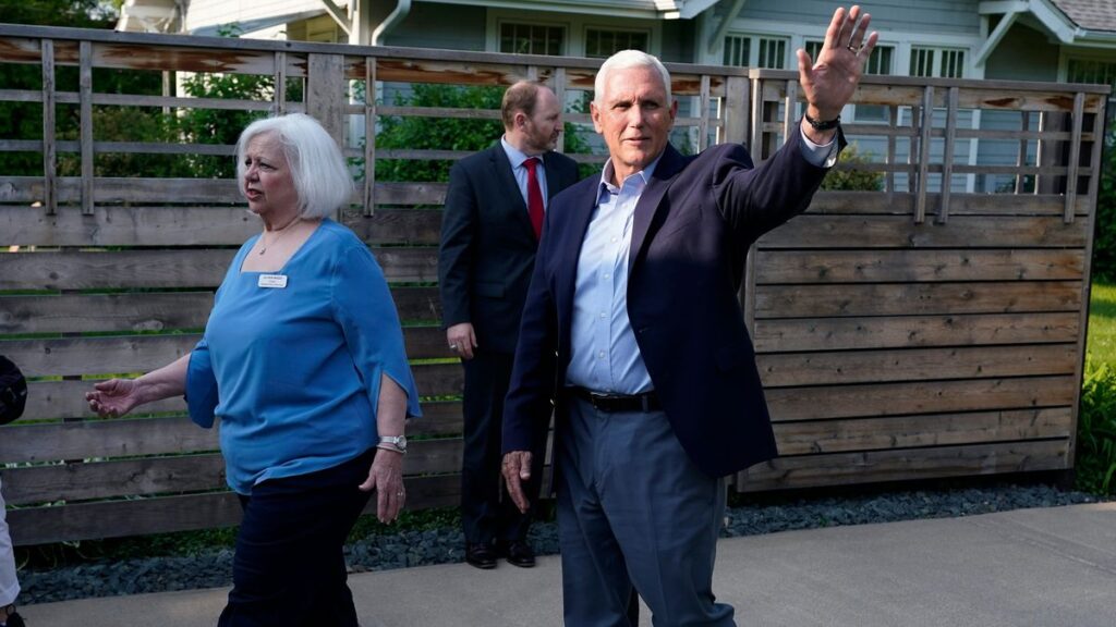 Mike Pence, el vicepresidente de Trump, ultima su candidatura a presidente