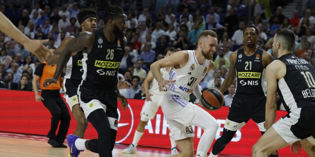 Musa: "Espero poder estar muchos años en el Real Madrid"