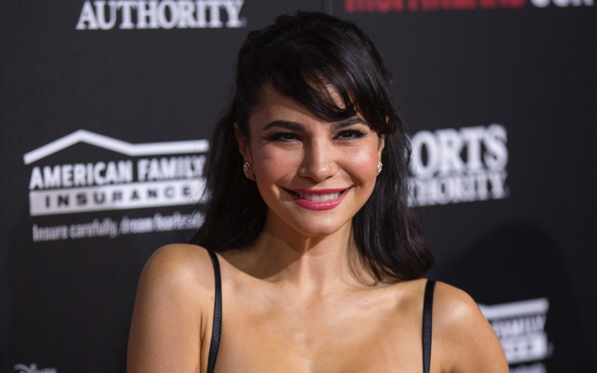 NFL México se une al ‘trolleo’ contra Martha Higareda