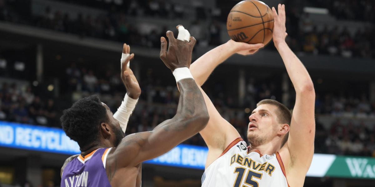 Nikola Jokic sigue rompiendo récords en los playoffs de la NBA