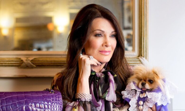 Lisa Vanderpump from Vanderpump Rules with her dog