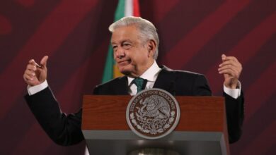 Orgullo que me declaren no grato en Perú: AMLO