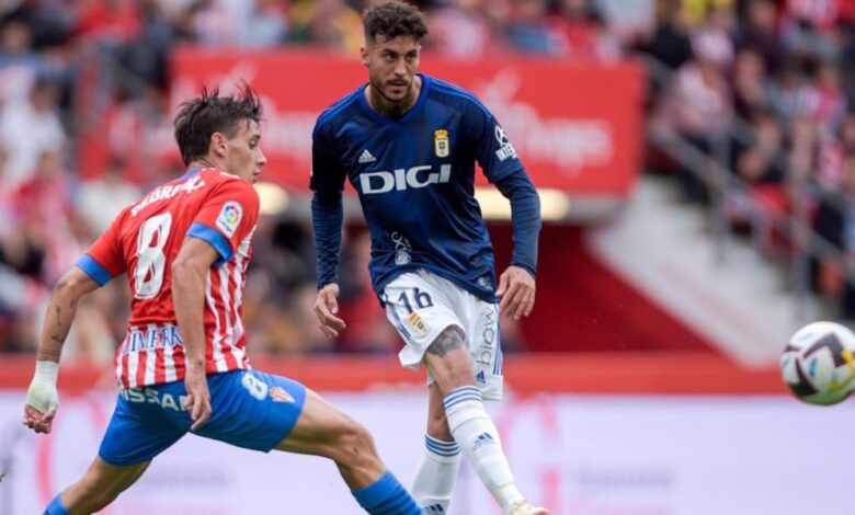 Oviedo y Sporting firman tablas en un derbi intenso hasta el final