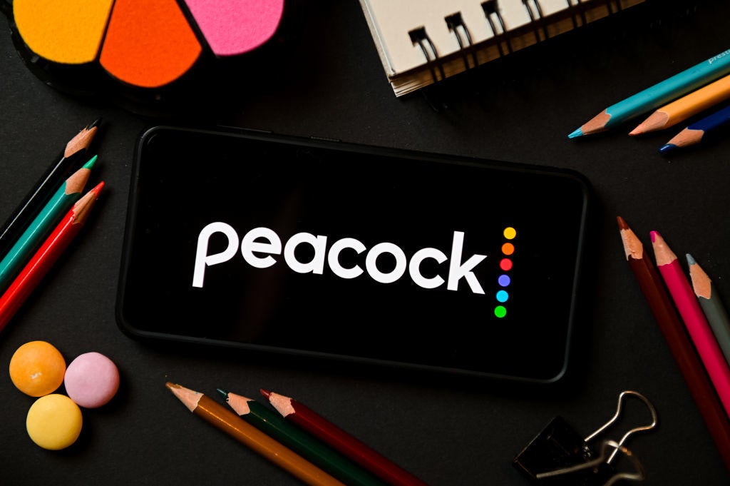 Peacock Premium Deal ofrece 1 año de transmisión por 60% de descuento