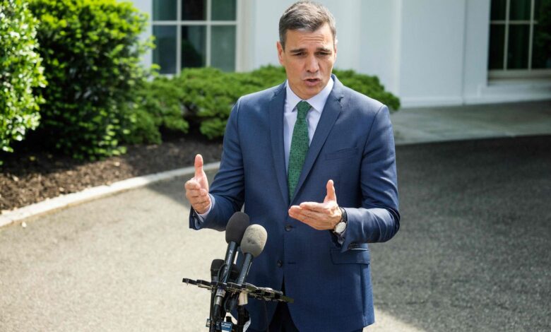 Pedro Sánchez, sobre las listas de EH Bildu con exterroristas de ETA: “Hay cosas que pueden ser legales, pero no son decentes”