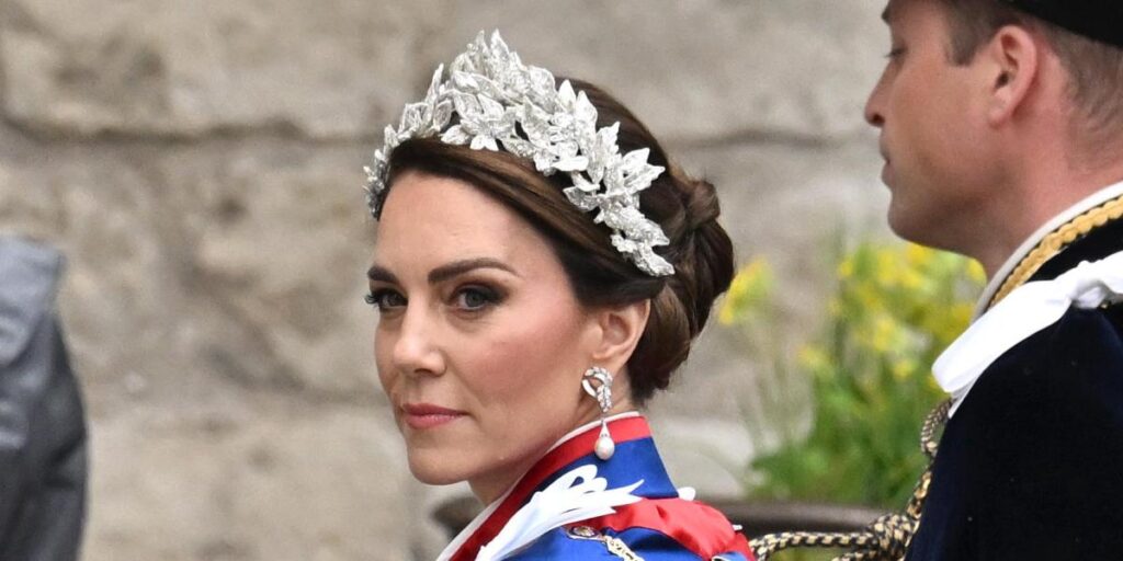 Sabemos de dónde es el tocado de Kate Middleton del que todo el mundo habla
