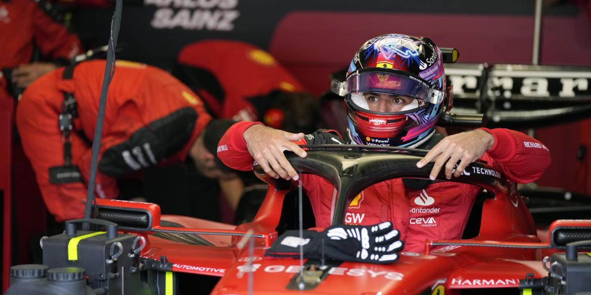 Sainz: "Luchamos por la pole el sábado y el domingo nos pegan la bofetada"