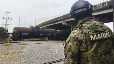 Semar expropia vías ferroviarias de Ferrosur; Grupo México afirma que no fue avisado