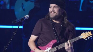 Oliver Steele on American Idol season 21