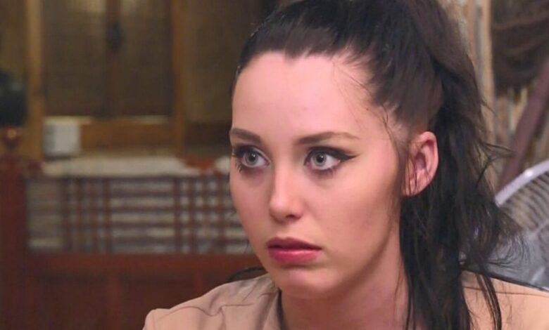 Deavan Clegg looking serious in 90 Day Fiancé