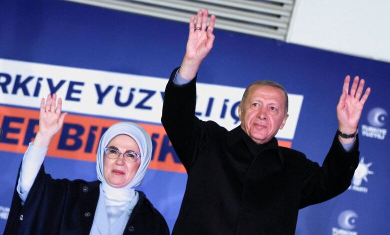 Turquía: Erdogan no alcanza mayoría absoluta en elecciones; va segunda vuelta