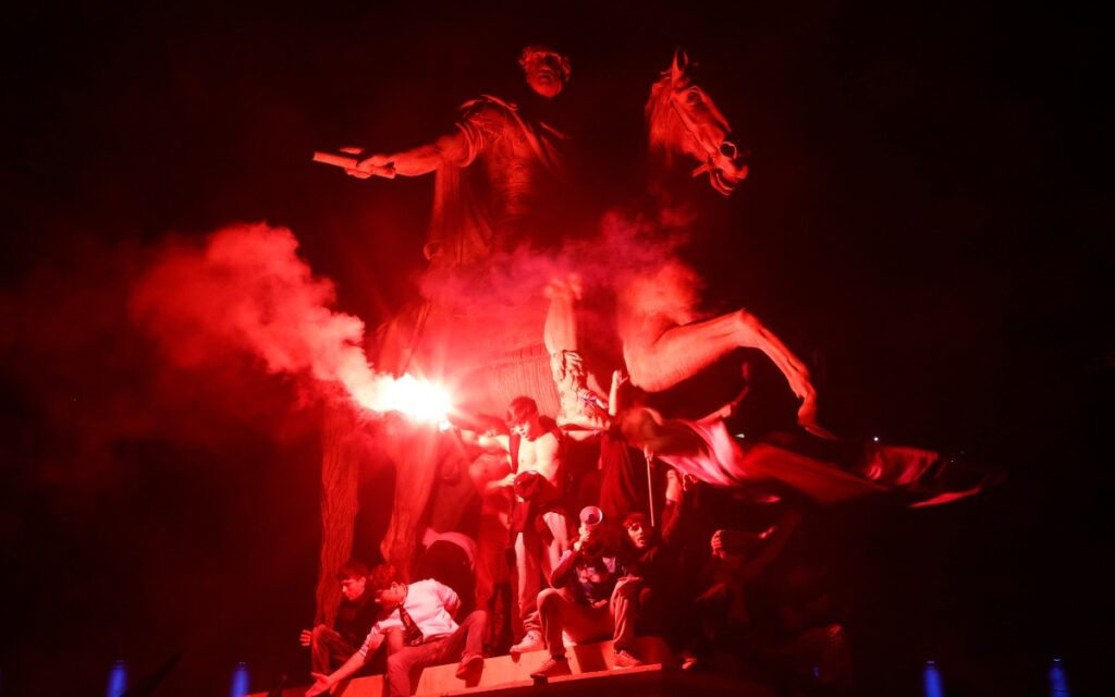 Un muerto y tres heridos de bala en festejo por Napoli campeón