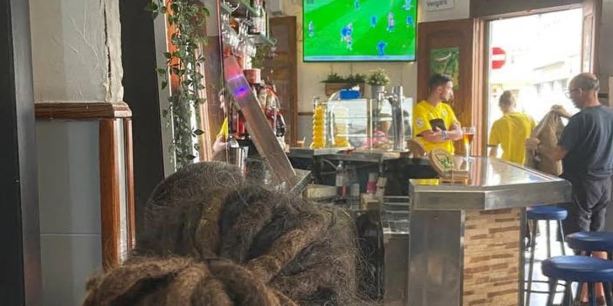 Un político alardea en Twitter de animar a UD Las Palmas y... en TV veía Éibar-Sporting