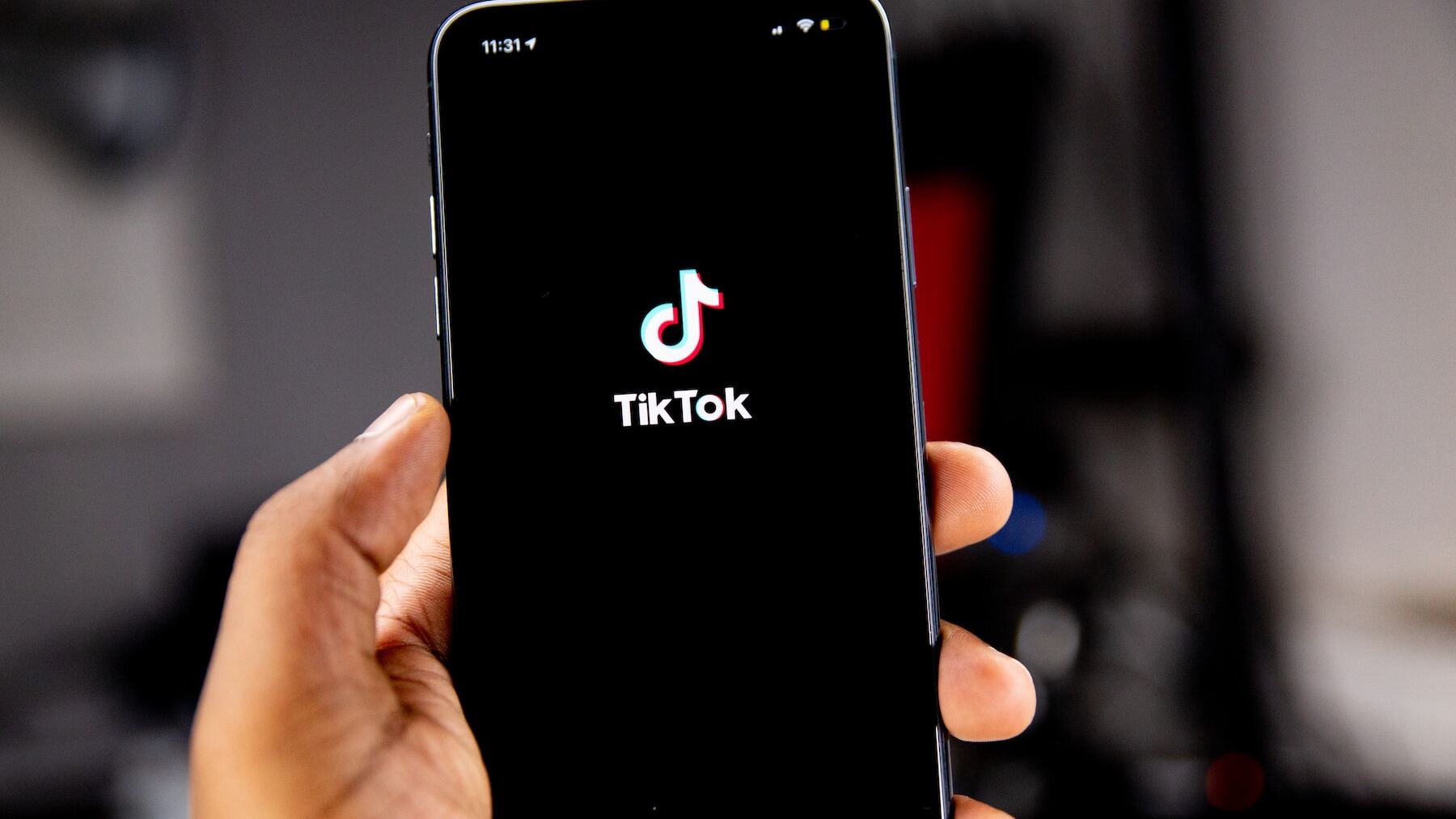 Una tiktoker argentina dice esto de los españoles y las redes arden