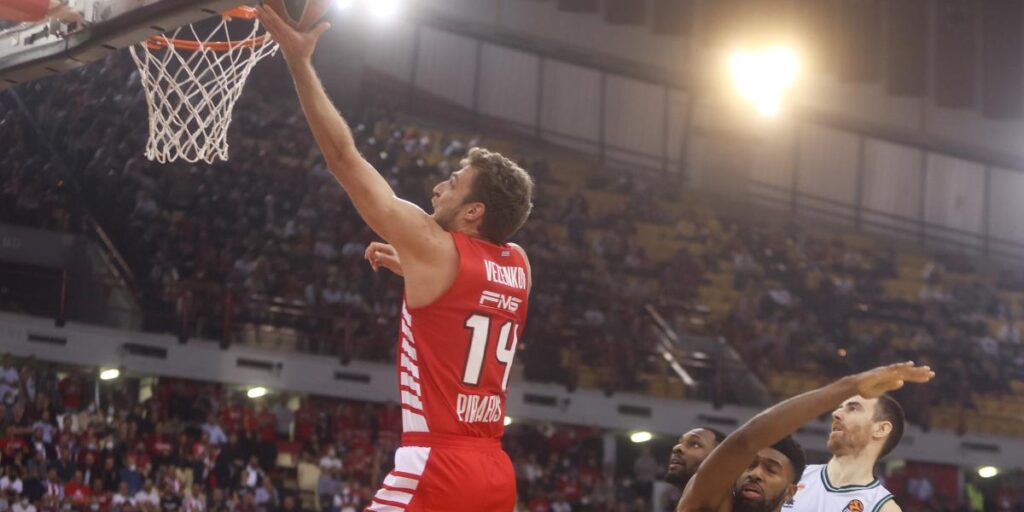 Vezenkov, trofeo Ford al mejor anotador de la temporada en la Euroliga