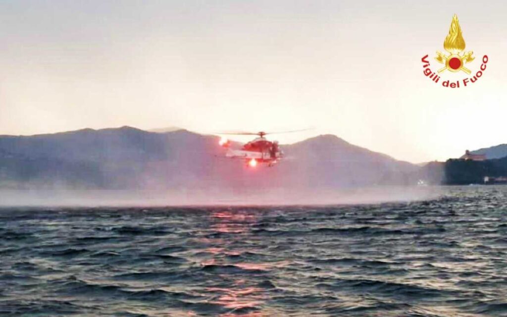 Volcó embarcación turística en Italia: dos muertos y dos desaparecidos