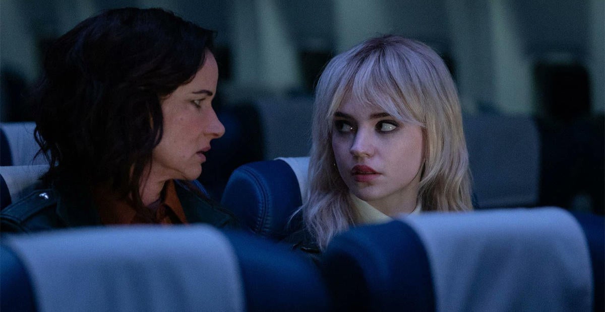 chaquetas amarillas-temporada-2-final-natalie-death-juliet-lewis-sophie-thatcher.jpg chaquetas amarillas-temporada-2-final-natalie-death-juliet-lewis-sophie-thatcher.jpg