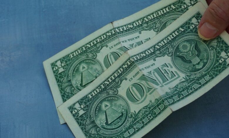 billetes de $1 con errores pueden valer miles de dólares
