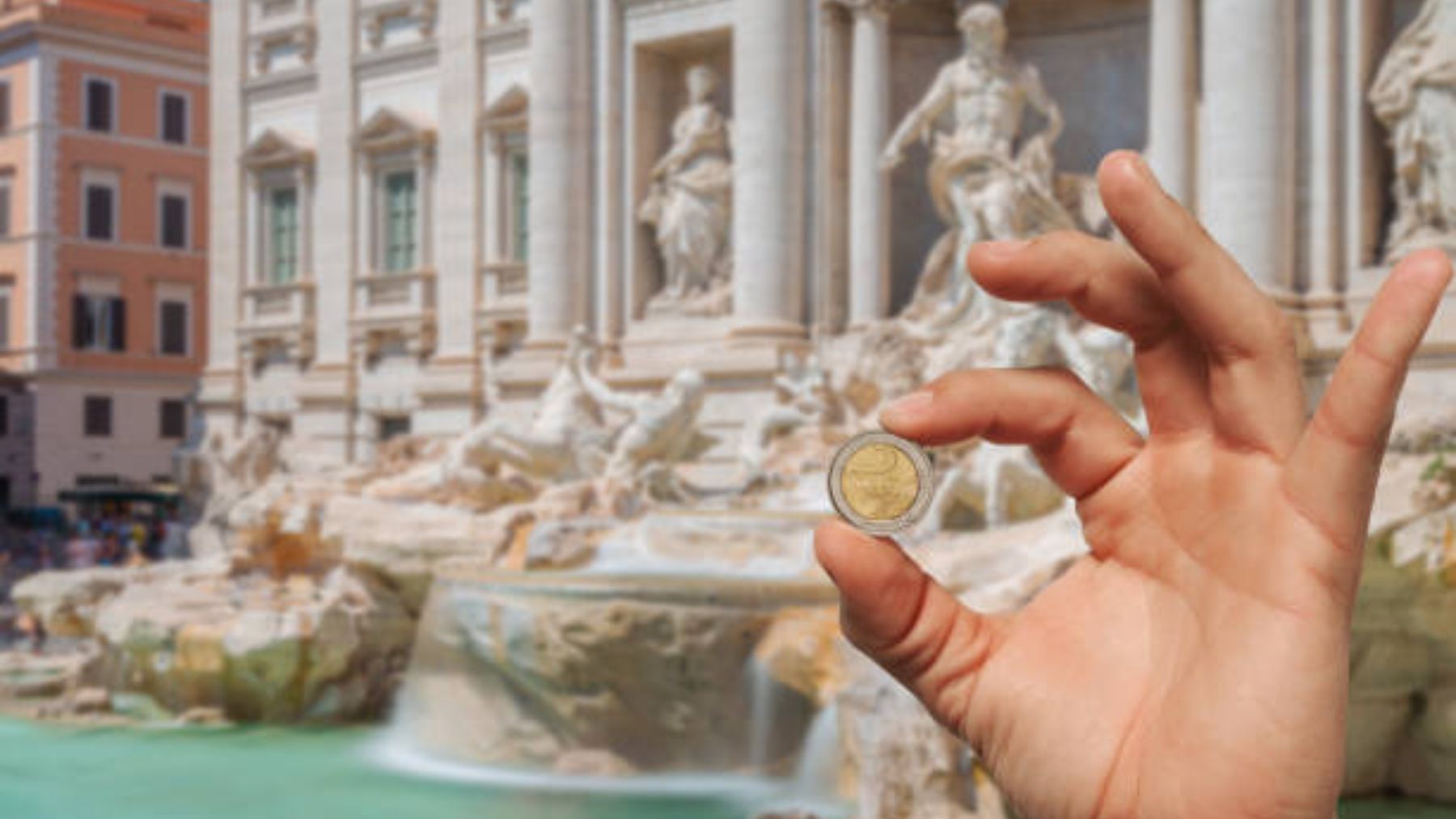 este es el dinero que sacan cada semana de la Fontana de Trevi