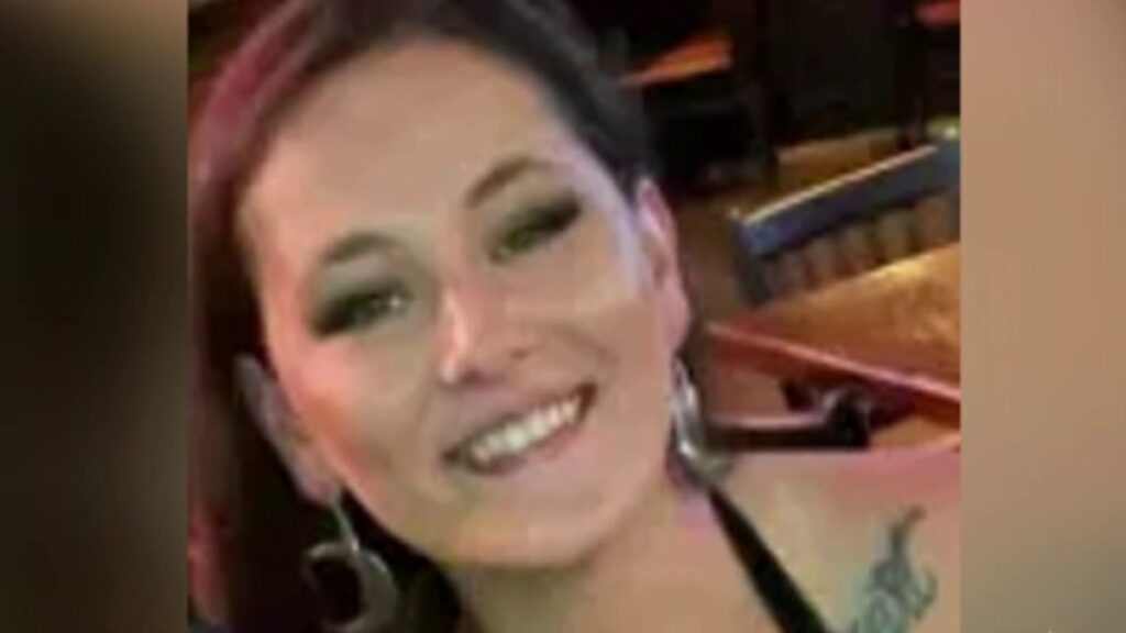 intensa búsqueda de Nikki Alcaraz