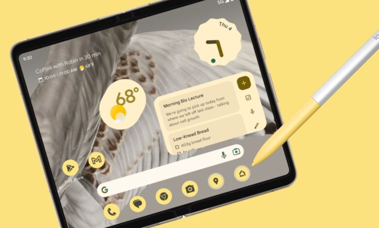 Pixel Fold with Logitech stylus