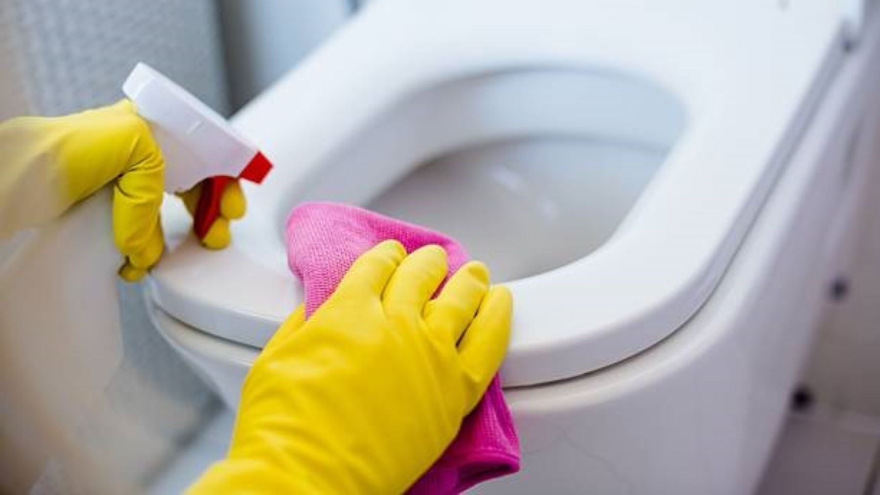 ¿Para qué sirve el amoniaco y cómo usarlo para limpiar en casa?