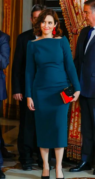 Isabel Díaz Ayuso con un vestido de Vicky Martín Berrocal / Gtres
