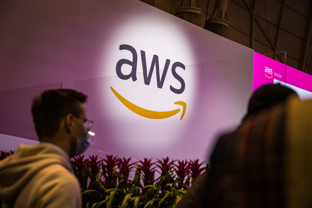 AWS lanza un programa de 100 millones de dólares para financiar iniciativas de IA generativa