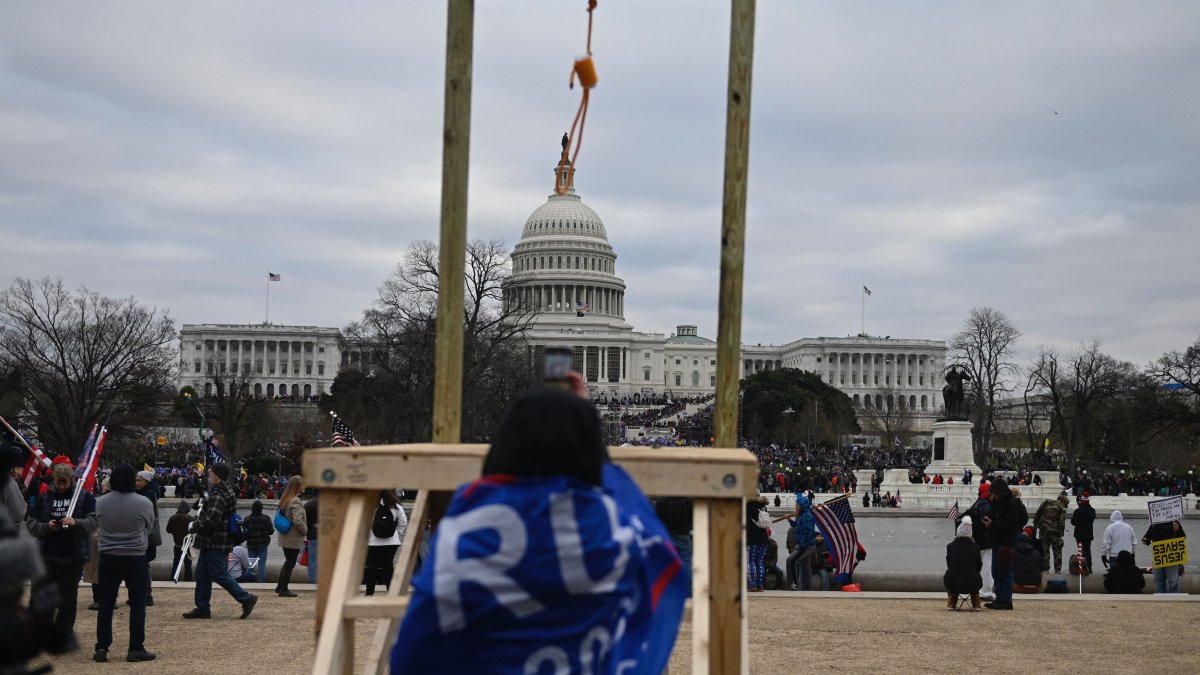 Agencias ignoraron información sobre ataque al Capitolio