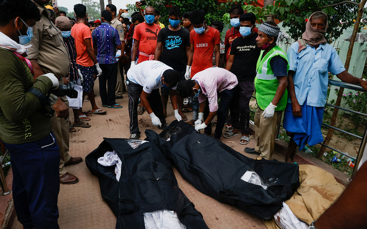 Al menos 288 muertos en el peor accidente de tren en India en más de dos décadas | Video