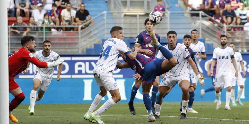 Alavés y Eibar se disputan el segundo billete para la final