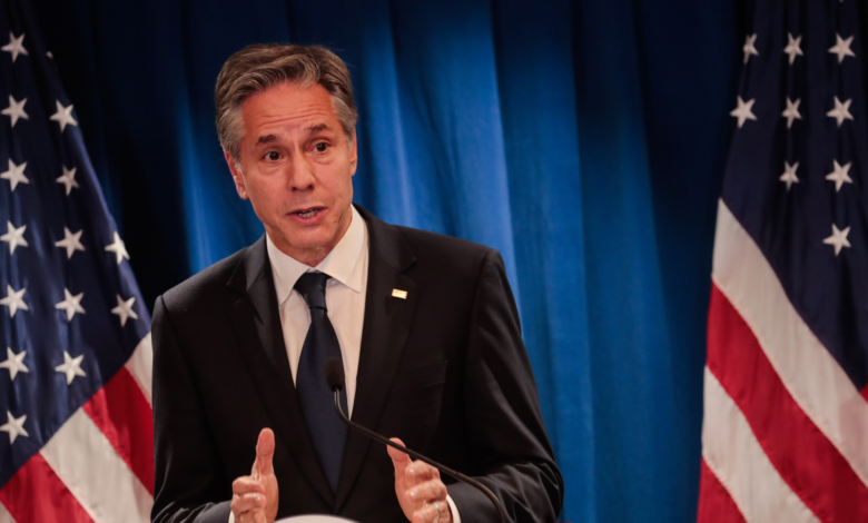 Antony Blinken cataloga su visita a China como “un paso positivo”, aunque no haya solución inmediata