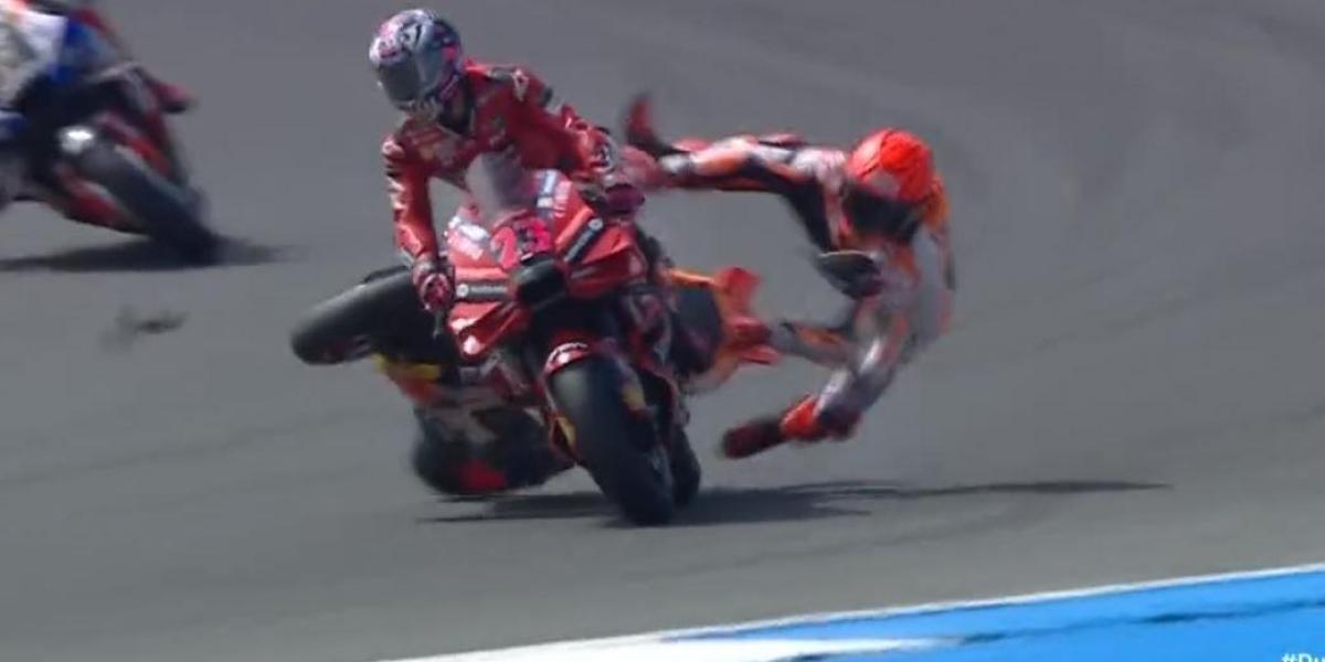 Así fue el surrealista accidente de Márquez por un despiste