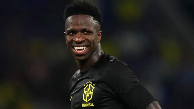 Brasil 4-1 Guinea: Brasil usa uniforme negro en mensaje contra el racismo