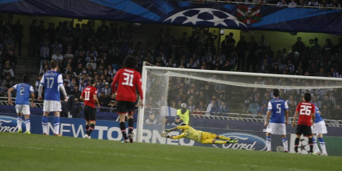 Bravo arrebató el balón al recogepelotas Zubimendi en la Champions